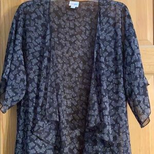 LuLaroe cover up size Large